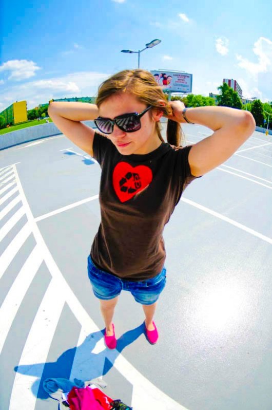 Koszulka RecyHeart Brązowa 25% LEPSZA RECYWEAR