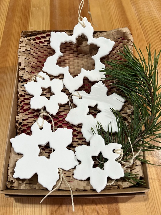 ozdoby choinkowe Zestaw porcelanowych gwiazdek na choinkę