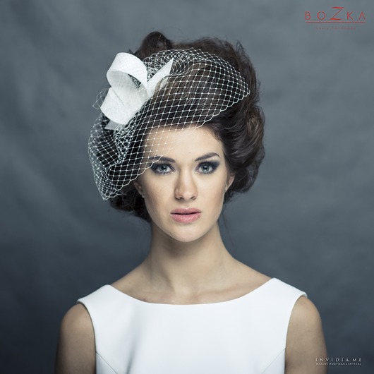Nowoczesny fascynator z woaką. BOZKA Luxury Handmade