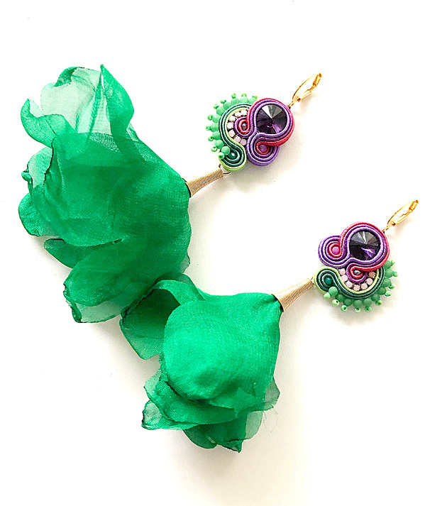 kolczyki soutache Sutaszowe kolczyki GREEN&VIOLET z kwiatami