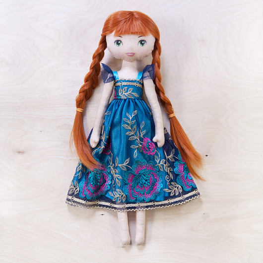 Laleczka - księżniczka Ania MaFee Dolls