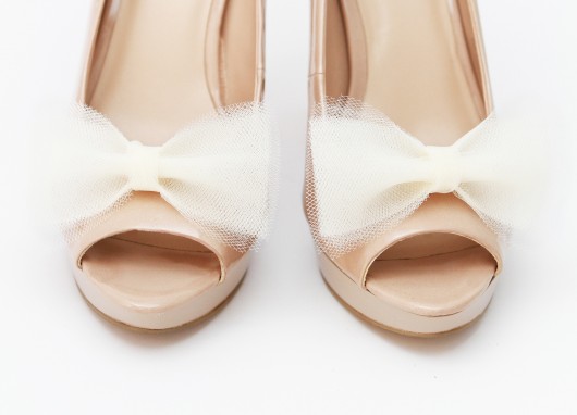 Ballerina's Bow - Ecru - klipsy do butów HowDoILook