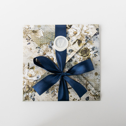 kartki scrapbooking Kartka ślubna kopertówka kwiatowa granatowa
