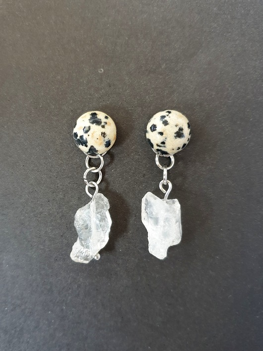 kolczyki z kamieniami Kolczyki RAW jaspis dalmatyński, kryształ górski