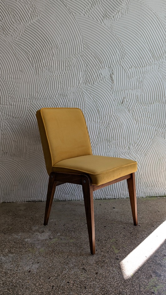 krzesła Krzesło tapicerowane Aga, lata 60. XX wieku