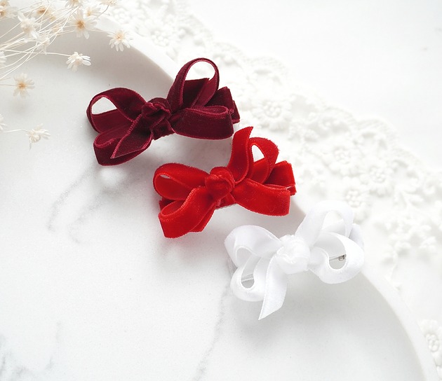 ozdoby do włosów dla dzieci Spinki do włosów świąteczne 3 małe kokardki WELUROWE SW013