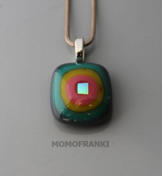 multicolour vision momofranki