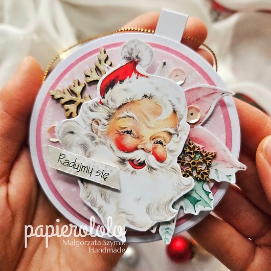 kartki świąteczne Kartka koło zawieszka bombka z Mikołajem