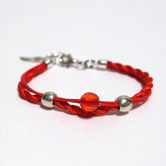 bransoletki na sznurku Bransoletka - Czerwony sznureczek