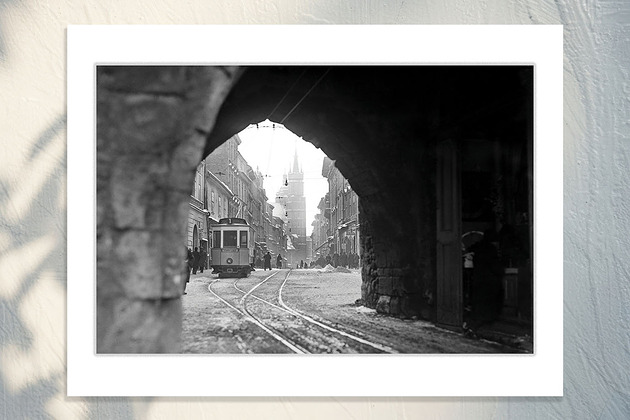 fotografia Fotografia z passe-partout: Brama Floriańska