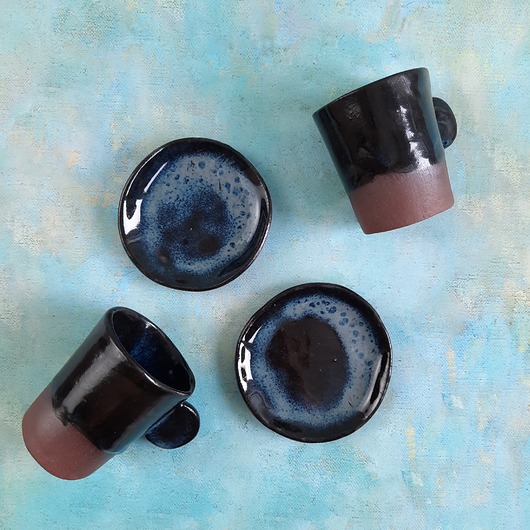 filiżanki Dwie ręcznie robione eramiczne filizanki do espresso