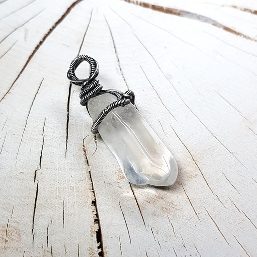 wisiory Kryształ górski S221