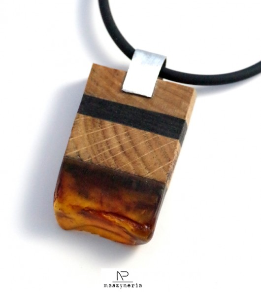 Wood&Amber Wisior Dąb Jesion Maszyneria
