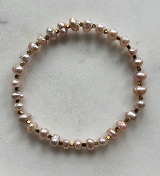 bransoletki z kamieni naturalnych Szczęście  - Amuletka z perłami