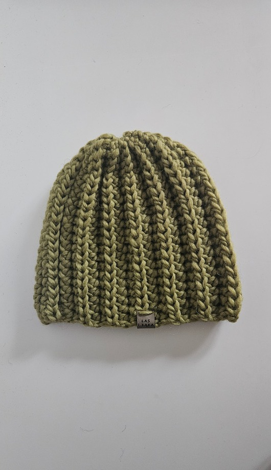 czapki damskie Czapka wełniana zielona oliwka