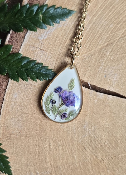 wisiory Złoty wisiorek prawdziwe kwiaty zawieszka gipsówka fioletowa łezka