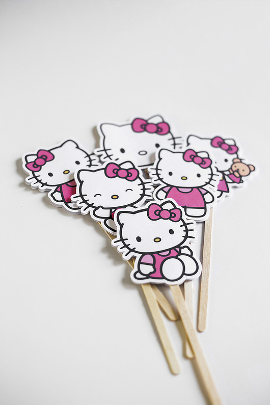 akcesoria dziecięce - różne Pikery dwustronne do babeczek HELLO KITTY 6 szt