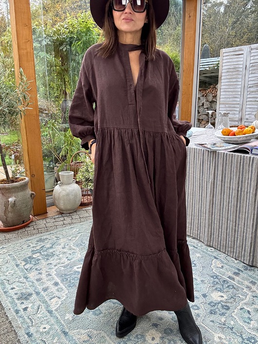 sukienki maxi damskie Lniana sukienka Deia w kolorze brązowym