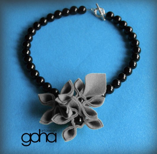 Black with Grey-Biżuteria Autorska FlowerFelt Design