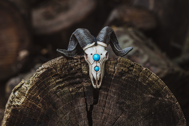 wisiory Wisior Czaszka Barana Niebieskie Oczy