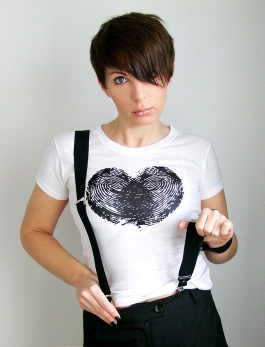 Koszulka z nadrukiem by momo rozmiar M   momo fashion