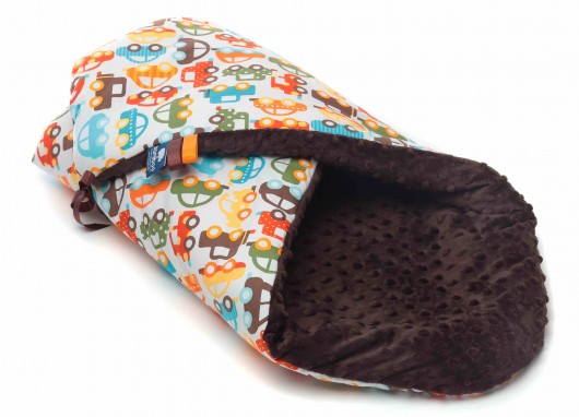 Rożek z wstążką Samochody brąz minky 75x75 Samiboo