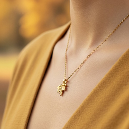 złote naszyjniki Naszyjnik z Listkiem Klonu