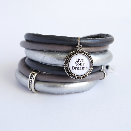 bransoletki ze szkła Bransoletka - Live Your Dreams - owijana, szara