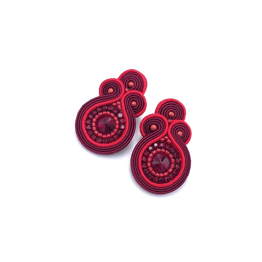 kolczyki soutache Kolczyki sutasz sztyfty małe czerwono bordowe z kryształkami Gracia