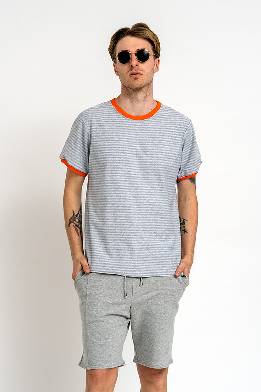 t-shirty męskie T-shirt męski   z pomarańczowym ściągaczem "BENJAMIN" szary w paski