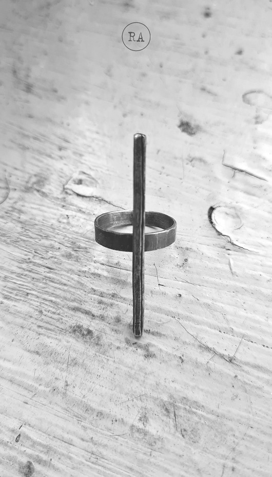 pierścionki srebrne Srebrny pierścionek STICK oksydowany