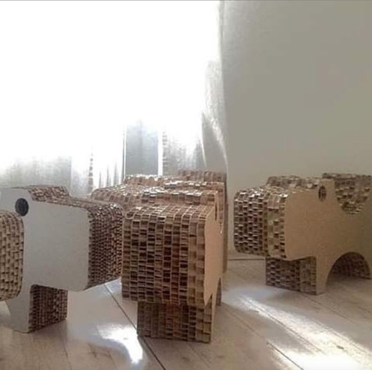 gry edukacyjne dla dzieci Doggy biały tekton dla starszych maluchów