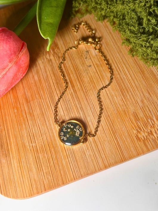 bransoletki z żywicy Bransoletka z kwiatami butelkowa zieleń