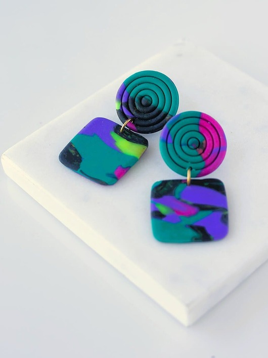 kolczyki z masy plastycznej Kolczyki koła LEATHER