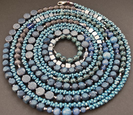 Blue blue blue - naszyjnik Buy or Die