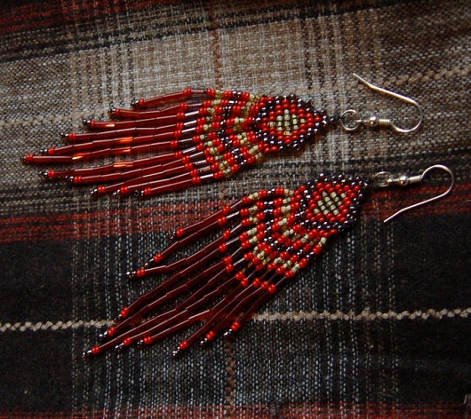 parrots moonas