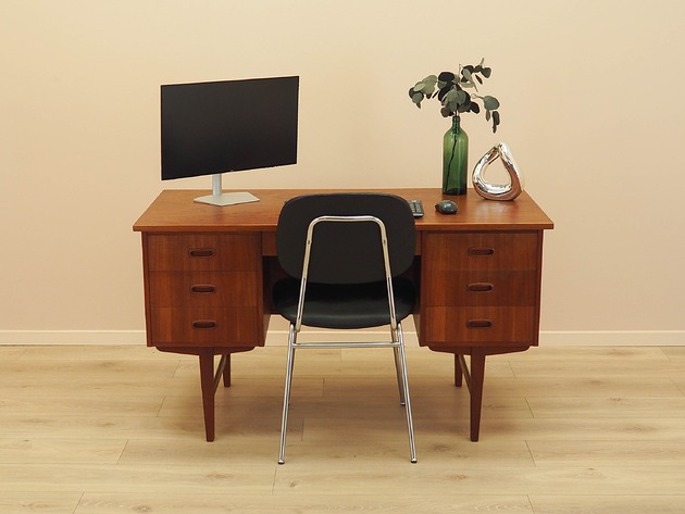 biurka Biurko tekowe, duński design, lata 70, produkcja: Dania
