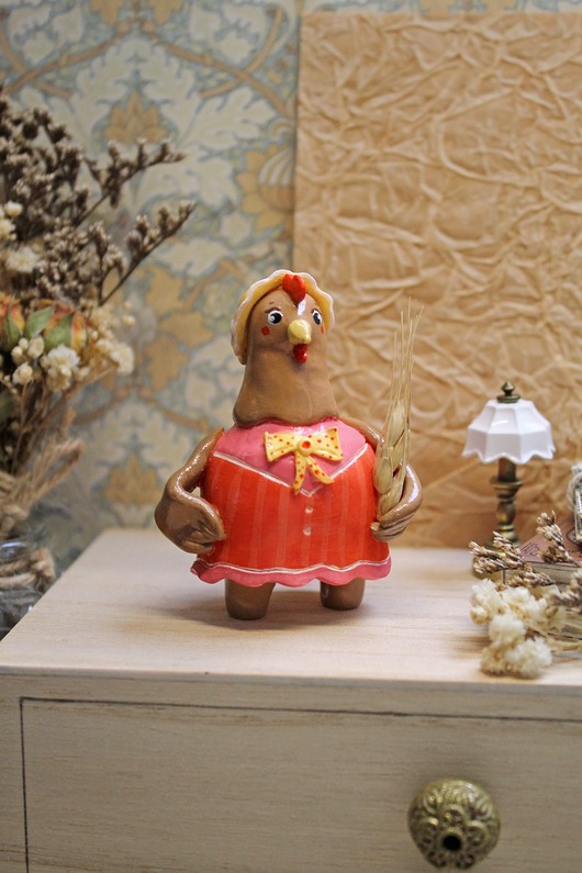 figurki i rzeźby Kurka ze zbożowym kłosem