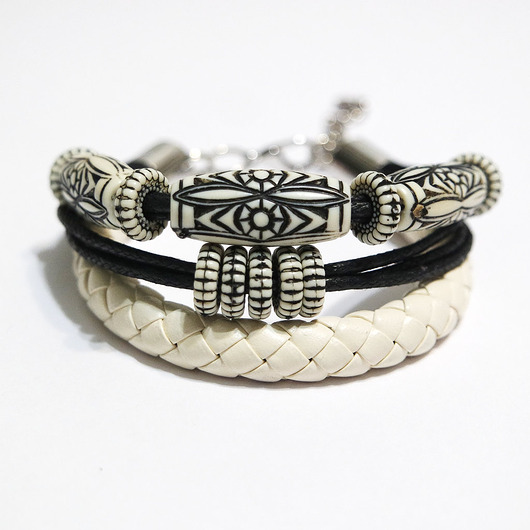 bransoletki - inne Bransoletka - Ornamenty - rzemienie, kremowa, czarna