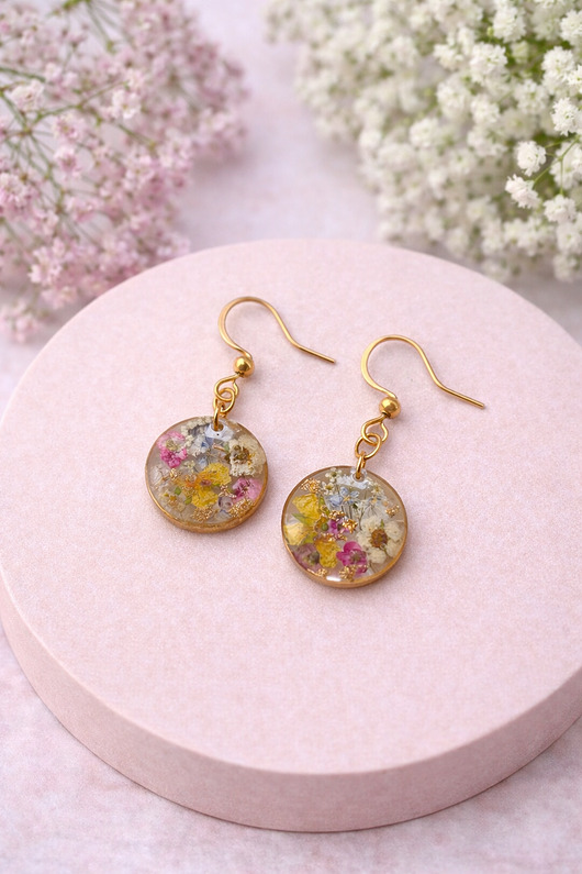 kolczyki z żywicy Wiosenne kolczyki z kwiatami