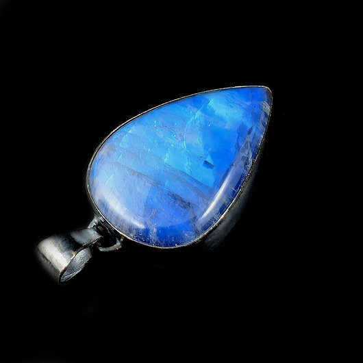 wisiory Księżycowa łza