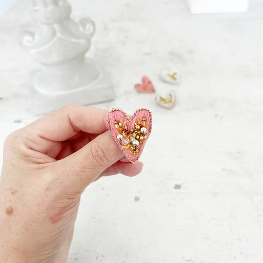 broszki Broszka mini SERCE 35 przypinka miłość pin