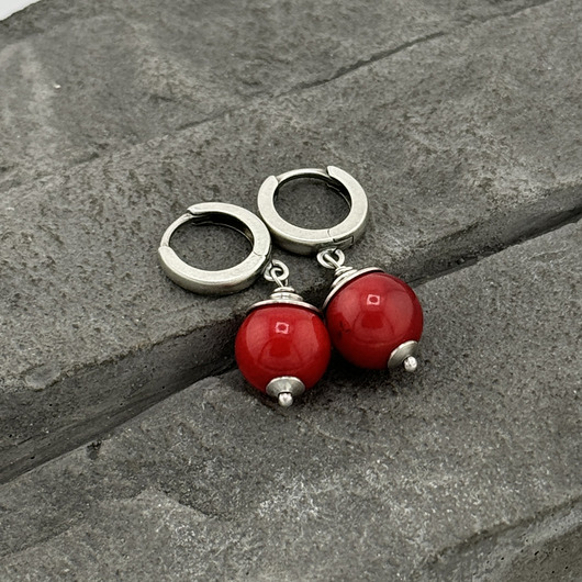 kolczyki z kamieniami Kolczyki kule korala