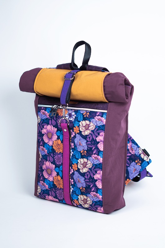 plecaki Fioletowy plecak damski w kwiaty PURPUROW FUZJA