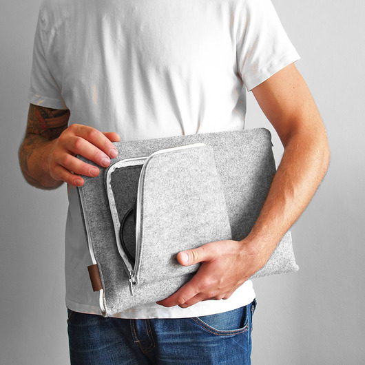 ETUI NA LAPTOPA I ZASILACZ 01 bialy zamek purol design