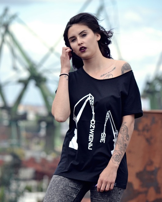 T-shirt oversize DŹWIGNIJ SIĘ ZAKLAD ze 3MIASTO
