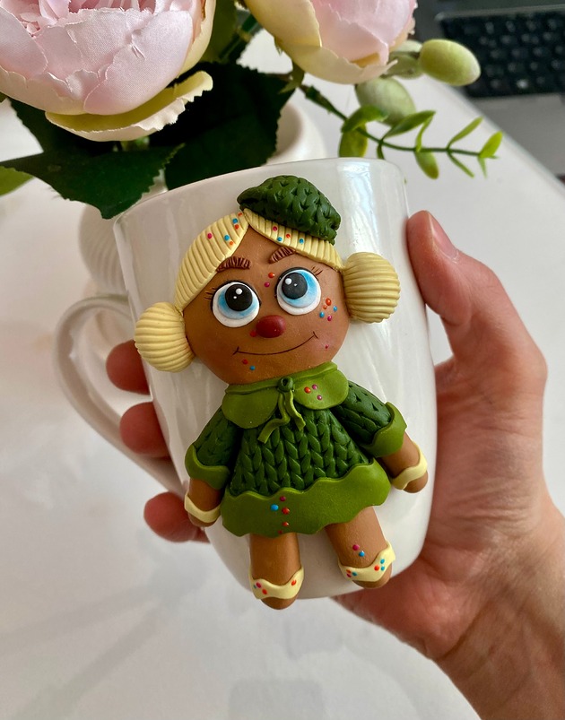 kubki Kubek 2D z dekorem z gliny polimerowej Pani Ciastek