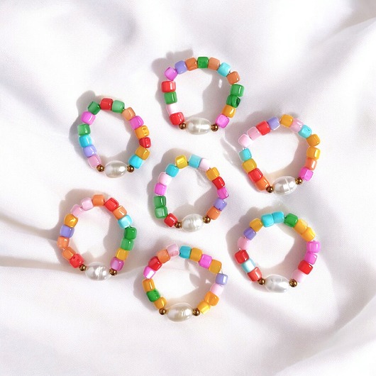 pierścionki elastyczne Pierścionek : summer collection : kolorowa muszla i perła