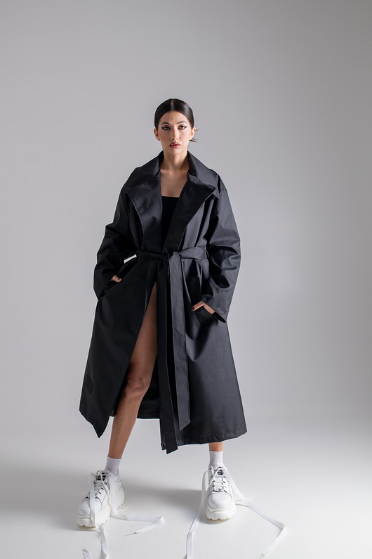 płaszcze damskie Płaszcz typu trencz longline oversize czarny