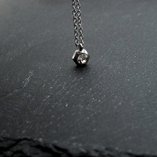 srebrne naszyjniki Audrey łańcuszek z kryształowym oczkiem Sześcian